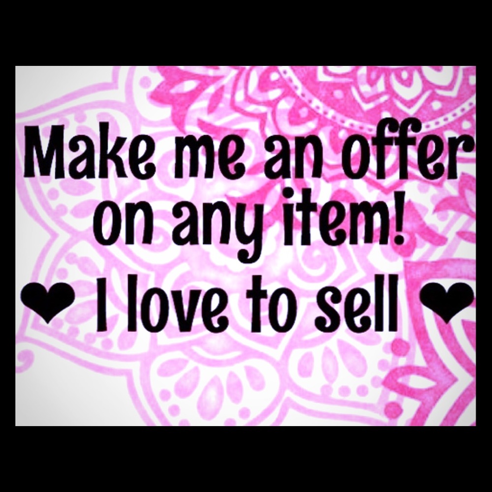 👠👚👗👔👓👢 MAKE ME AN OFFER!!!